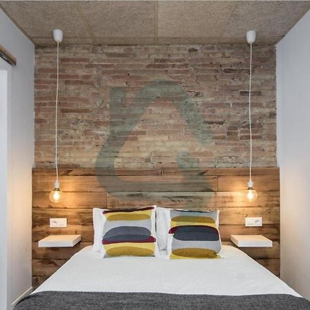 Cozy Apartment In Sants Barcellona Esterno foto