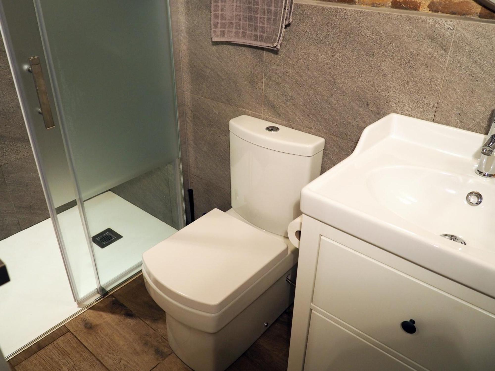 Cozy Apartment In Sants Barcellona Esterno foto